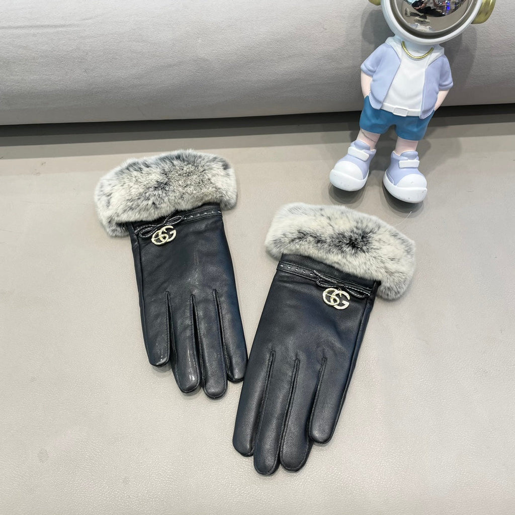 FUR-TRIMMED LAMBSKIN GLOVES BLACK WITH BOW 456265