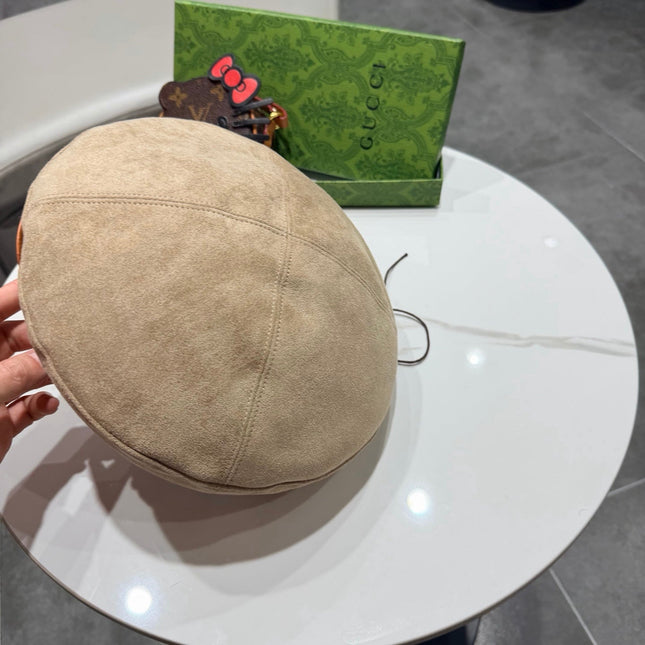 GUCCI 26S SUEDE BERET STYLE 83