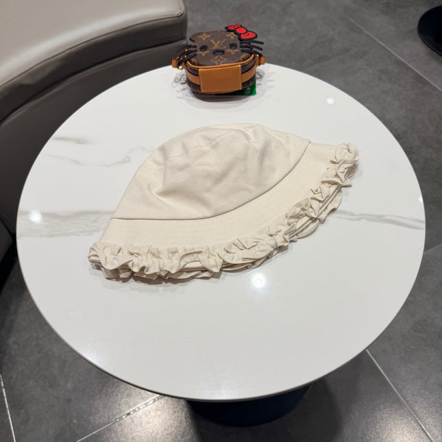 CELINE 26S CELINE RUFFLED BUCKET HAT STYLE 12