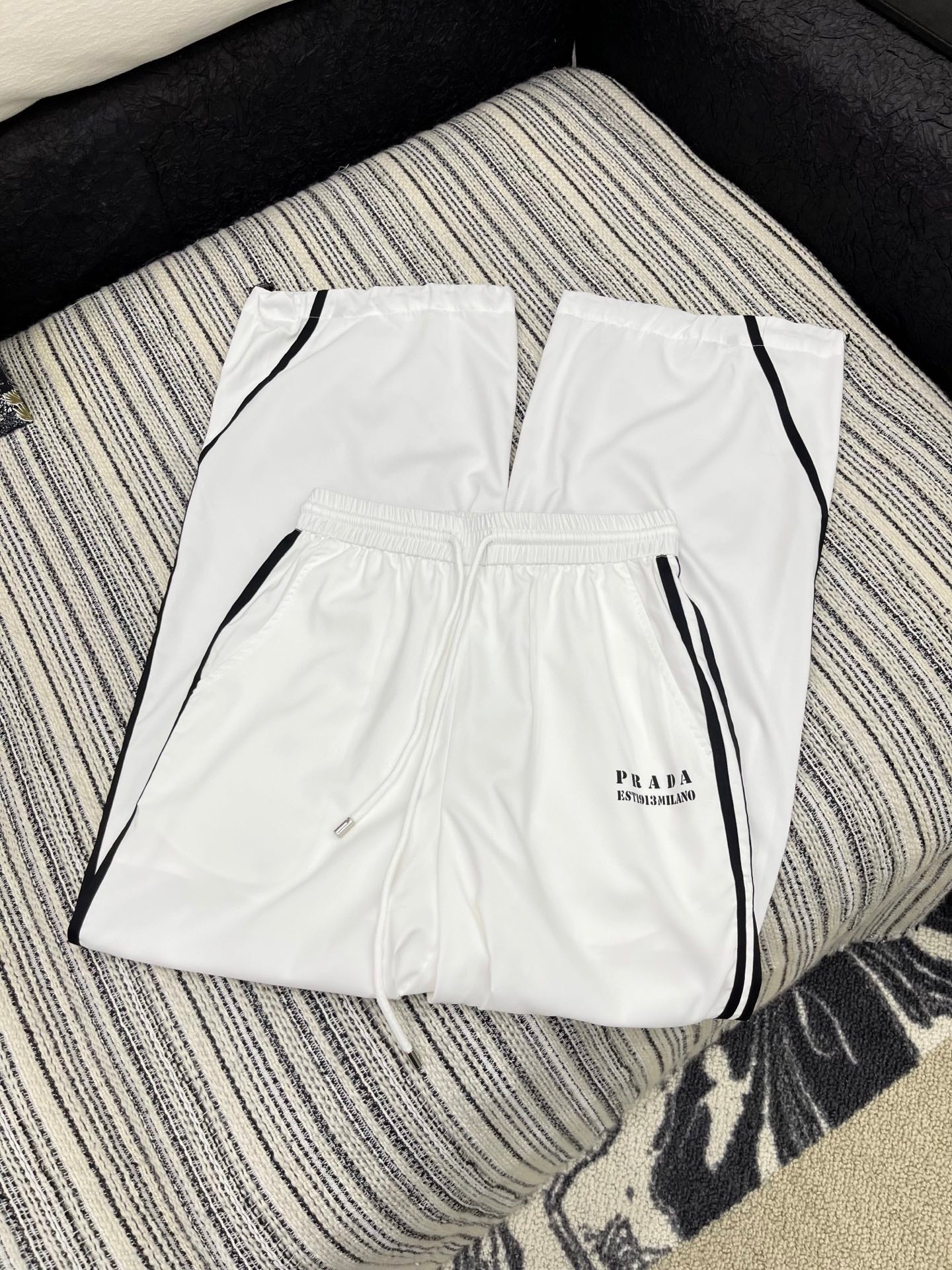 PRADA STRAIGHT-LEG PANTS STYLE 175