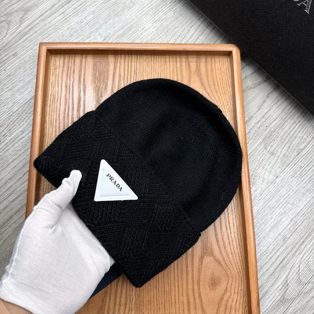 BEANIE HAT IN BLACK WOOL AND RABBIT FUR 342038
