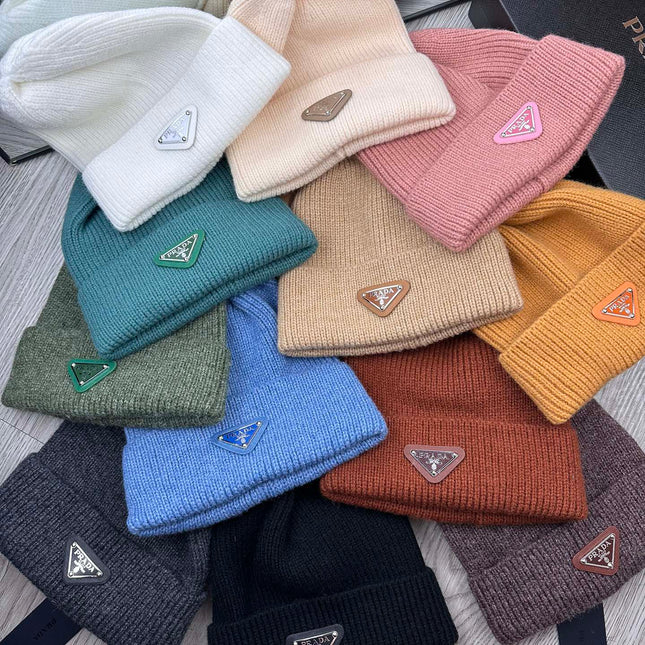 BEANIE HAT IN WHITE WOOL 332394