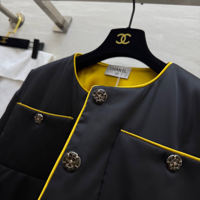 CHANEL 25S JACKET 484