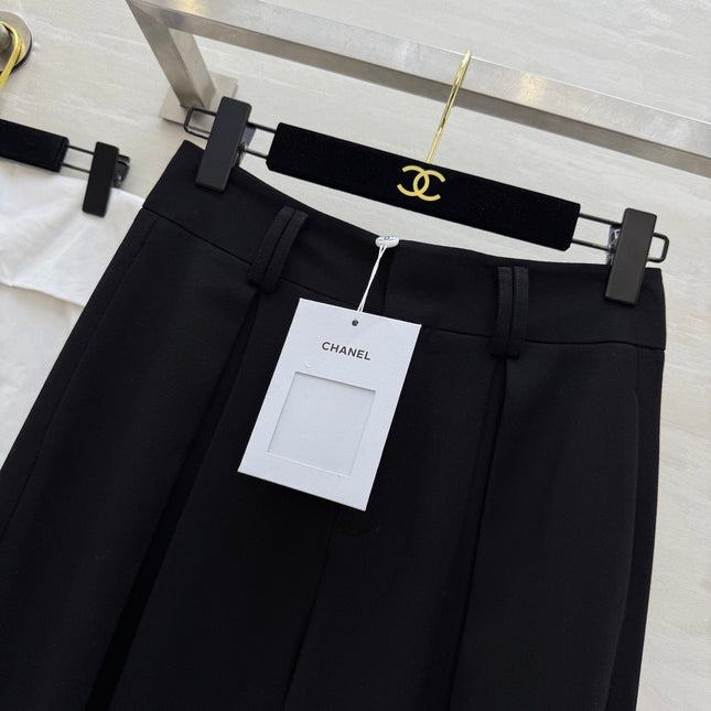 CHANEL 25S WIDE-LEG STRAIGHT PANTS 637