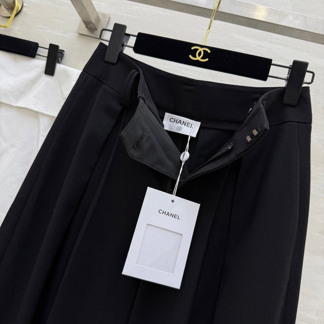 CHANEL 25S WIDE-LEG STRAIGHT PANTS 637