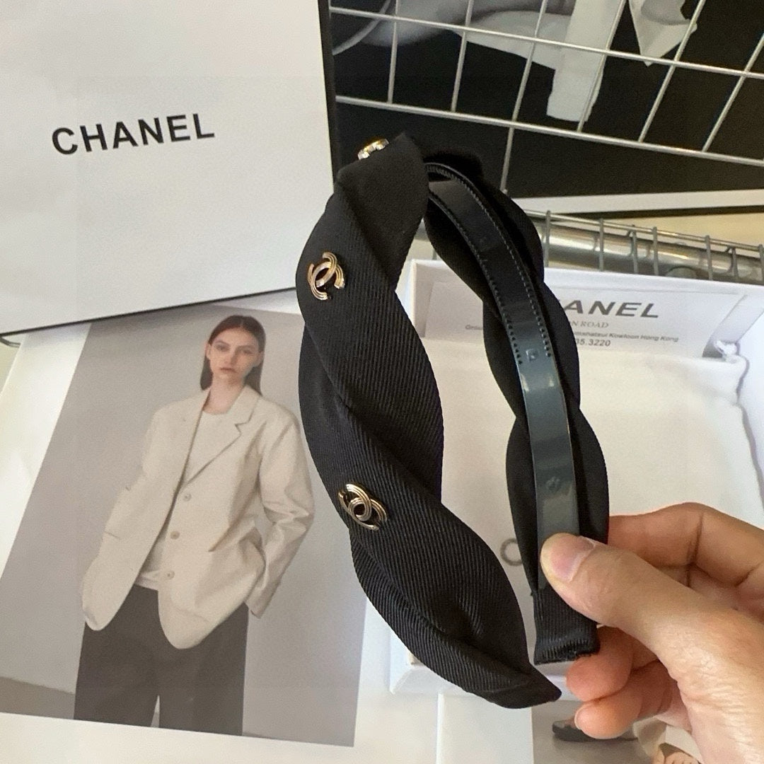 BLACK FABRIC HAIRBAND 432852