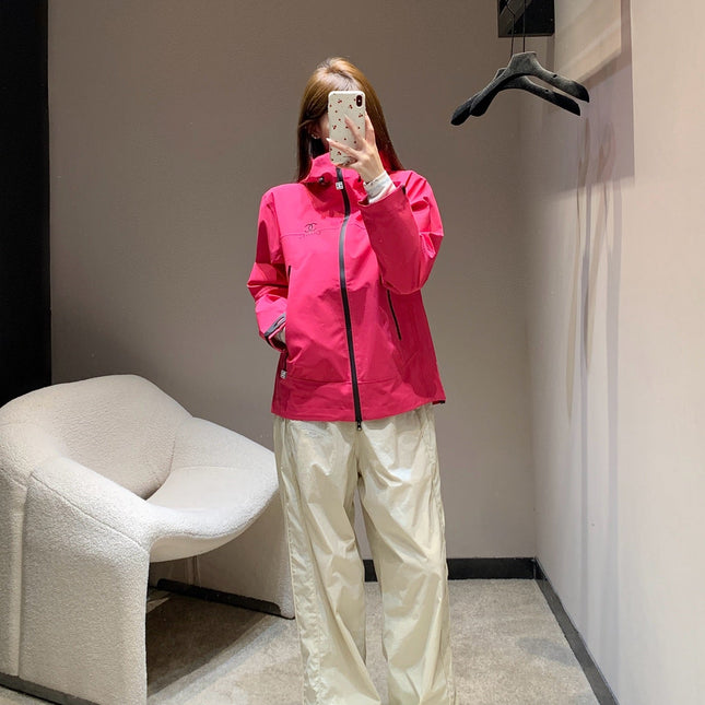 CHANEL 25S HOODED SPORTS JACKET 447