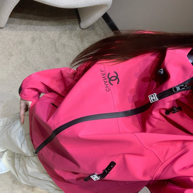 CHANEL 25S HOODED SPORTS JACKET 447