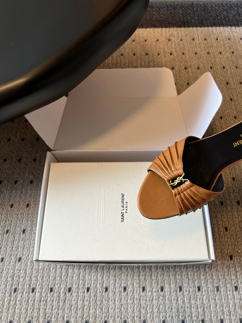 YSL 26S BABYLONE FLAT MULES IN BROWN LAMBSKIN