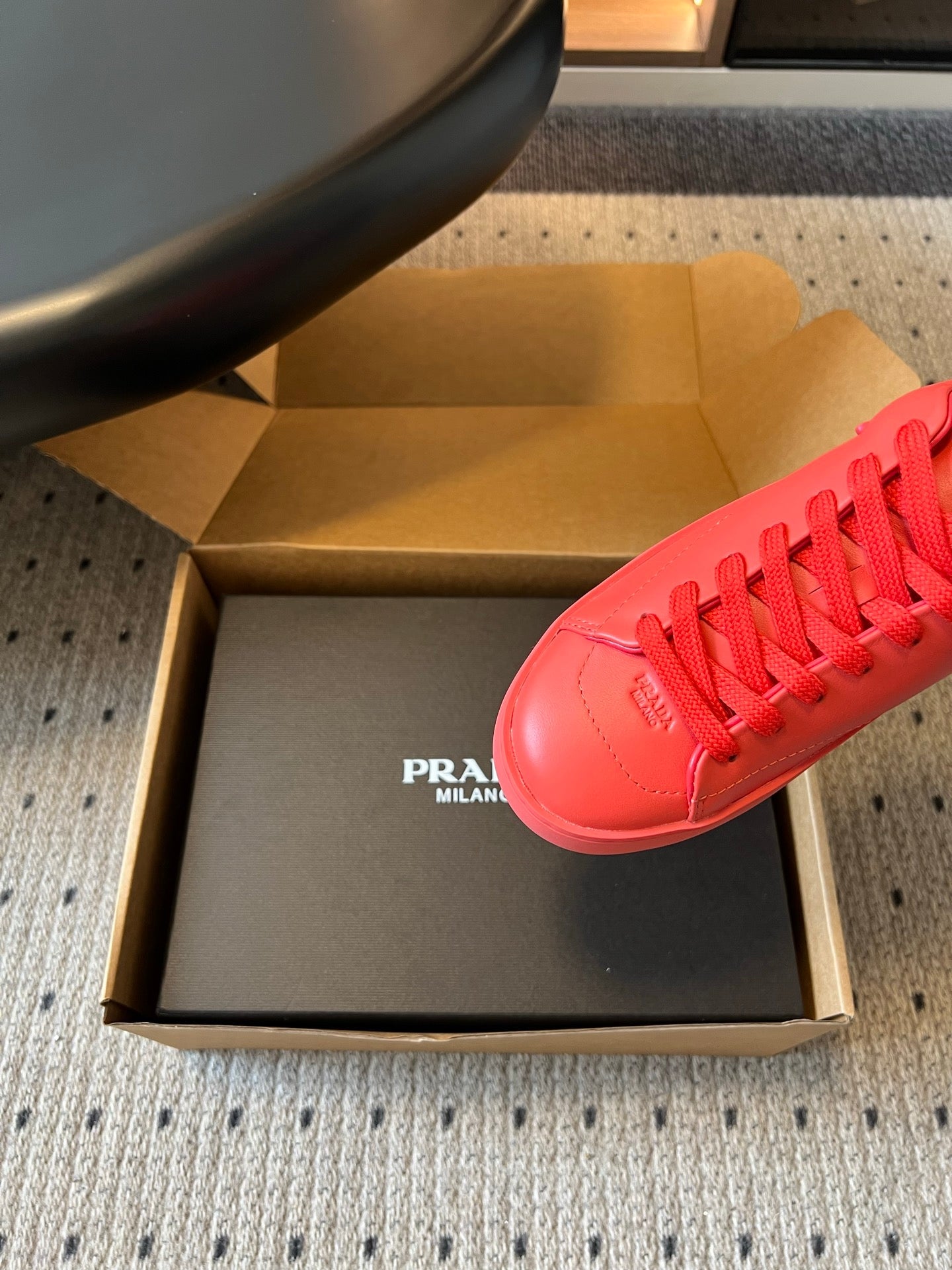 PRADA 26S LACE UP SNEAKERS 40MM IN RED CALFSKIN