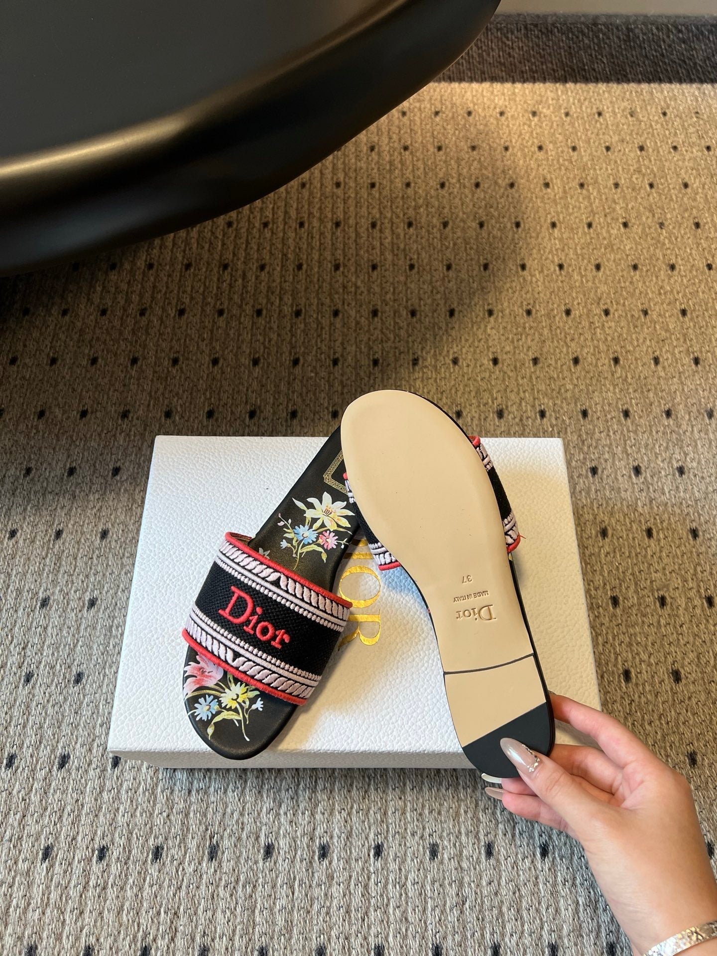 DIOR 26S SLIDES DWAY IN BLACK RED EMBROIDERED CANVAS WITH LOGO & FLORAL PRINT FOOTBED