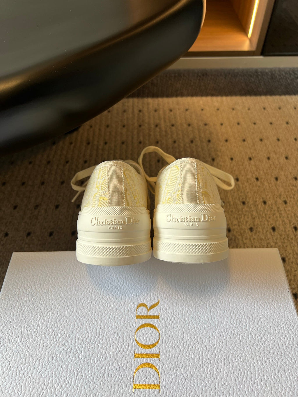 DIOR 26S LOW-TOP SNEAKER 50MM IN LIGHT YELLOW OBLIQUE EMBROIDERED CANVAS