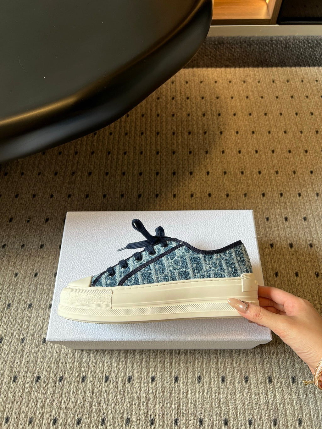 DIOR 26S LOW-TOP SNEAKER 50MM IN NAVY BLUE OBLIQUE EMBROIDERED WOOL