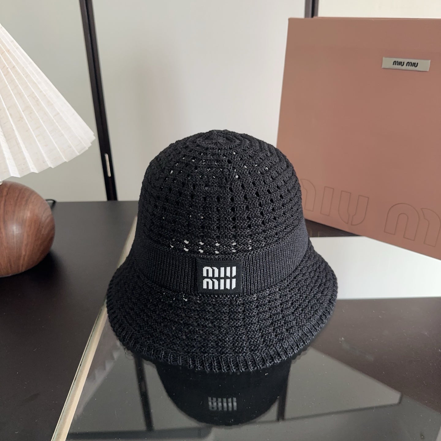 MIUMIU 26S CROCHET BUCKET HAT 339417