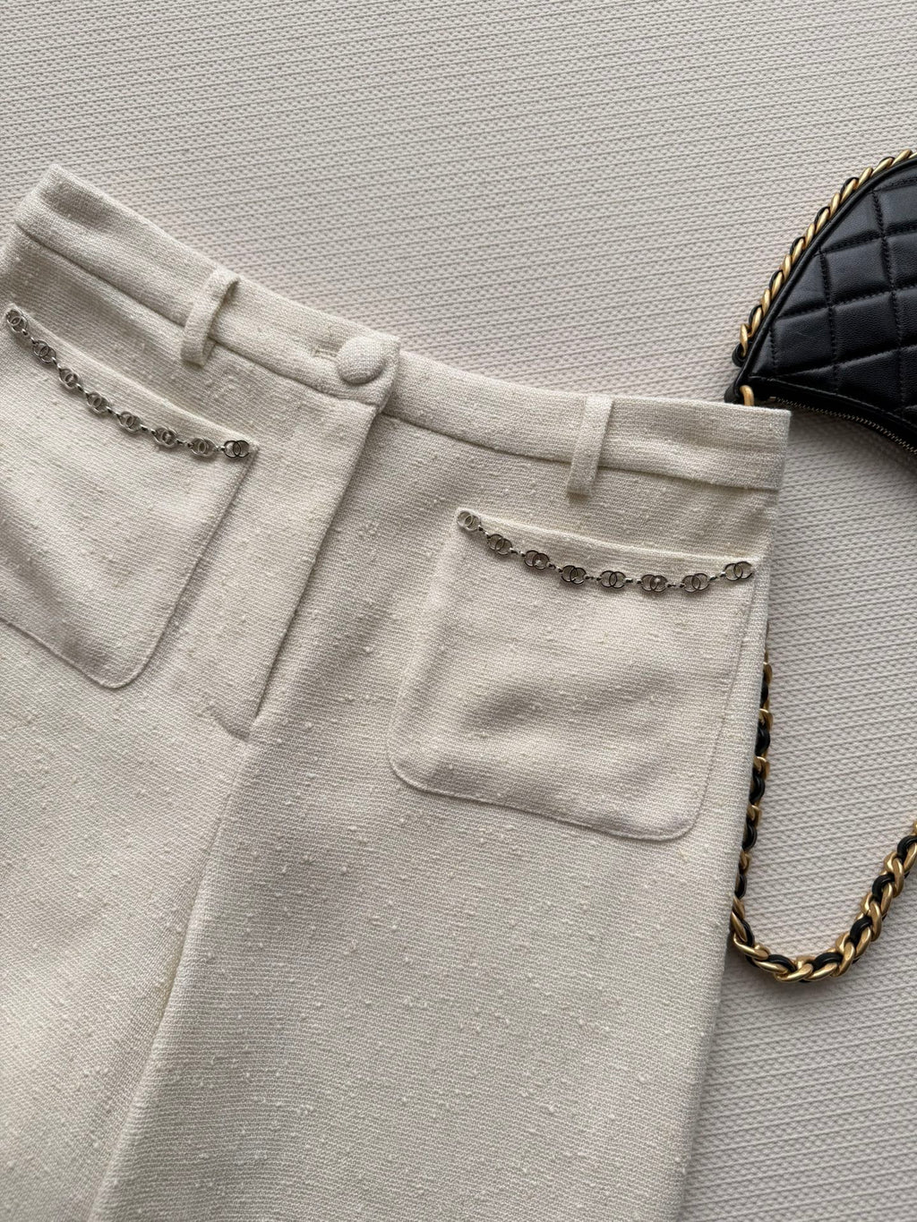 CHANEL 26S FLARED PANTS 711