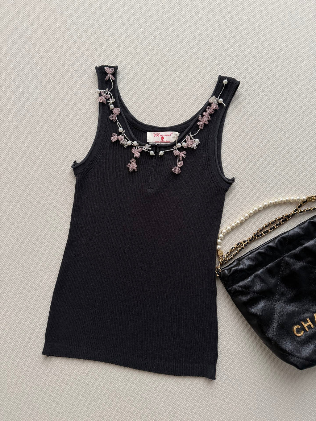 CHANEL 26S KNIT SLEEVELESS TOP STYLE 1183