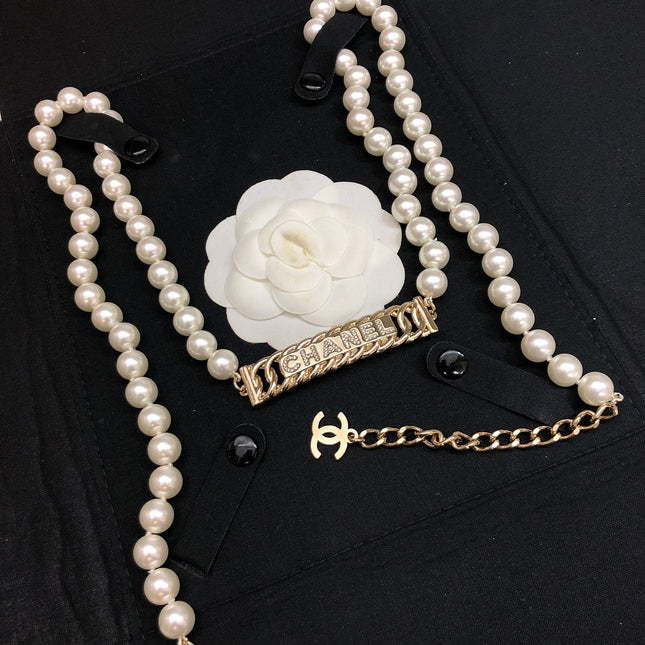 CHANEL 25S CHAIN BELT IN WHITE PEARL 615991