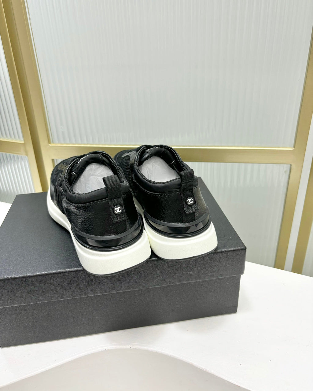 SNEAKER IN BLACK SUEDE