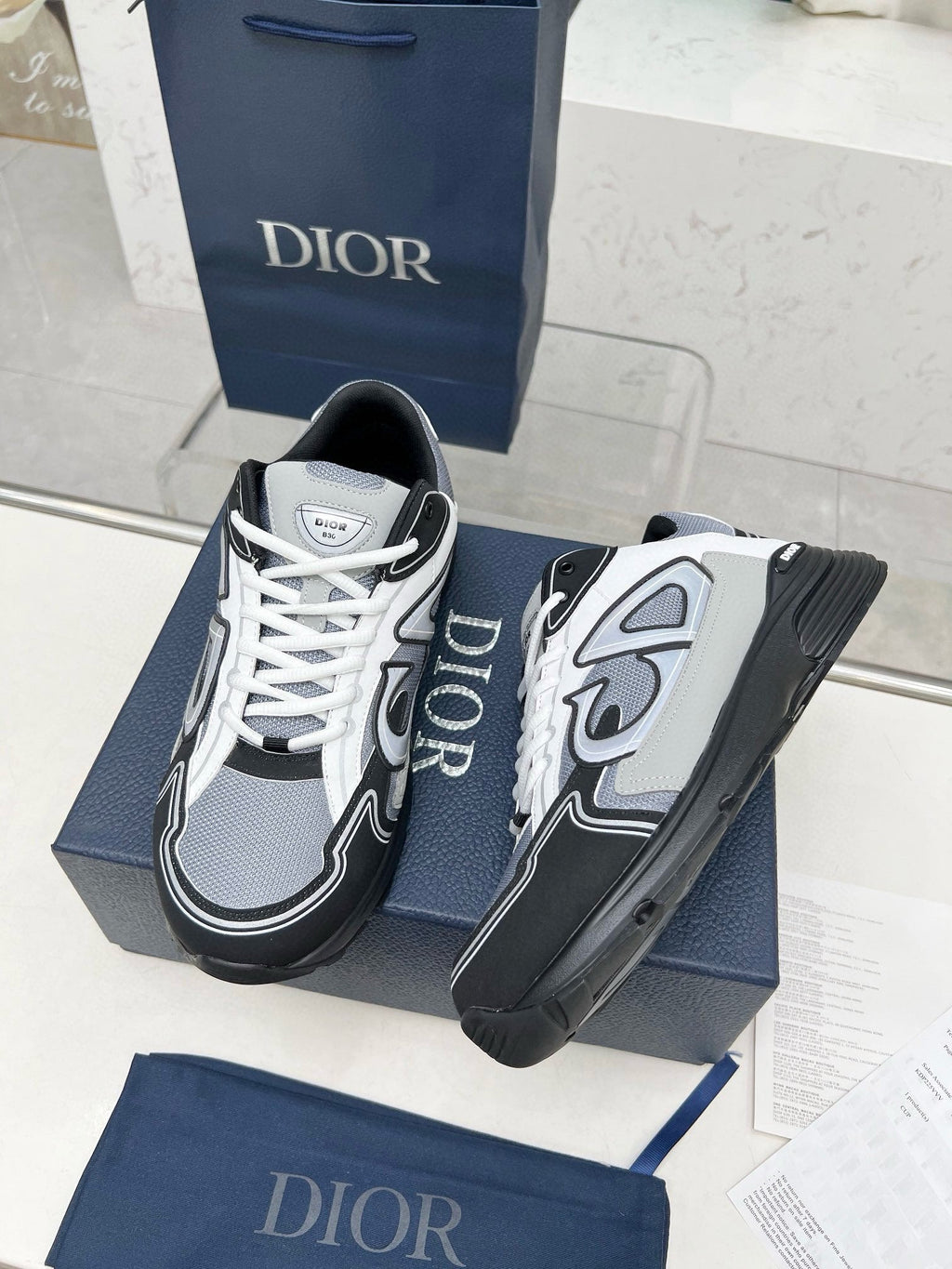 CD B30 SNEAKER BLACK AND GRAY MESH FABRIC