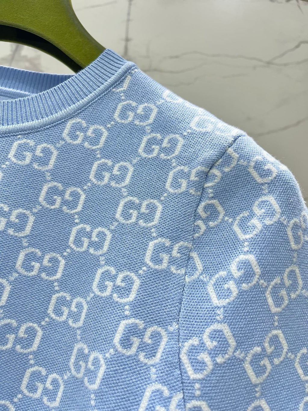 GUCCI 26S SHORT-SLEEVE CREWNECK KNIT T-SHIRT 470