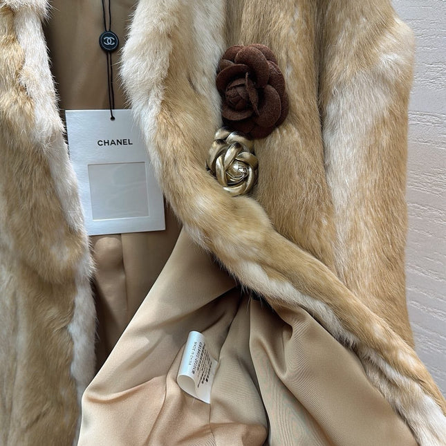 CHANEL 25S SNOW RABBIT FUR COAT 498