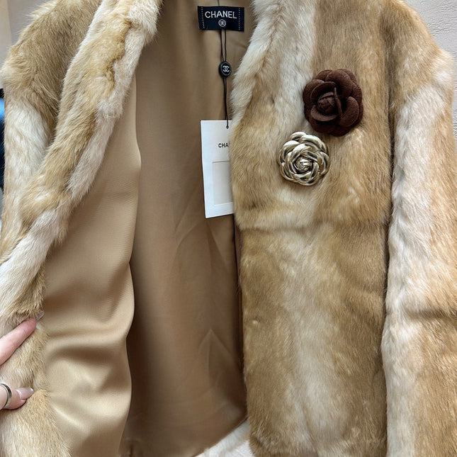 CHANEL 25S SNOW RABBIT FUR COAT 498
