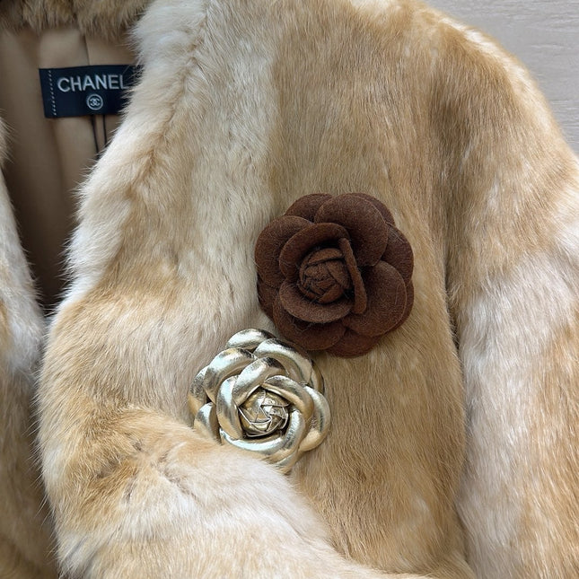 CHANEL 25S SNOW RABBIT FUR COAT 498
