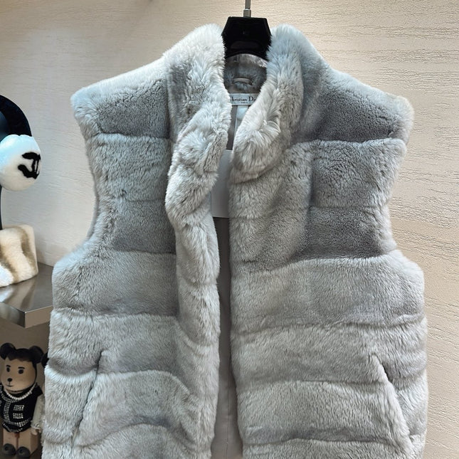 DIOR 25S SLEEVELESS RABBIT FUR JACKET 632