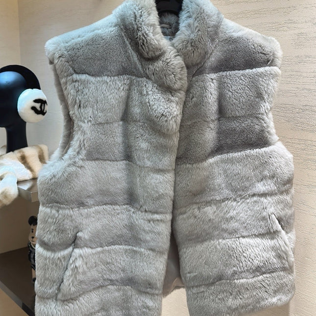 DIOR 25S SLEEVELESS RABBIT FUR JACKET 632