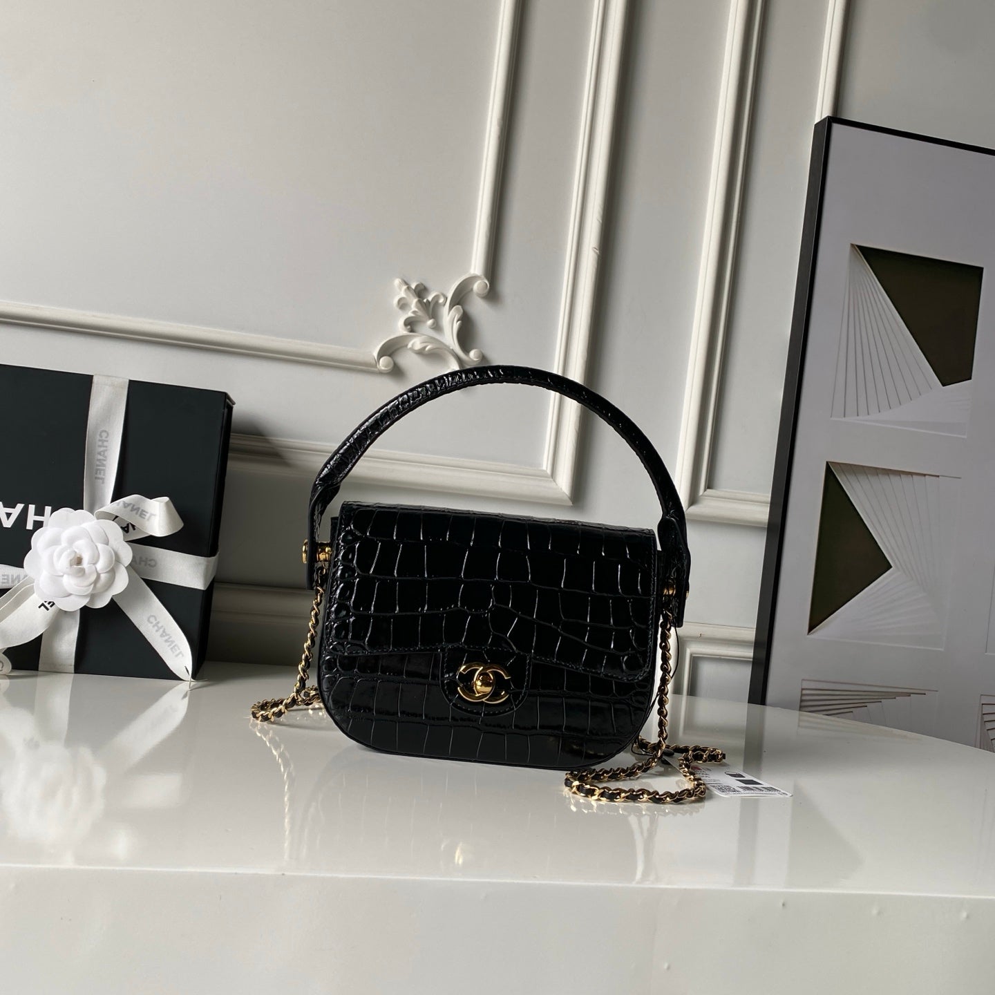 CHANEL 26S TOP HANDLE BAG 19 IN BLACK CROCODILE-EMBOSSED CALFSKIN GOLD HARDWARE