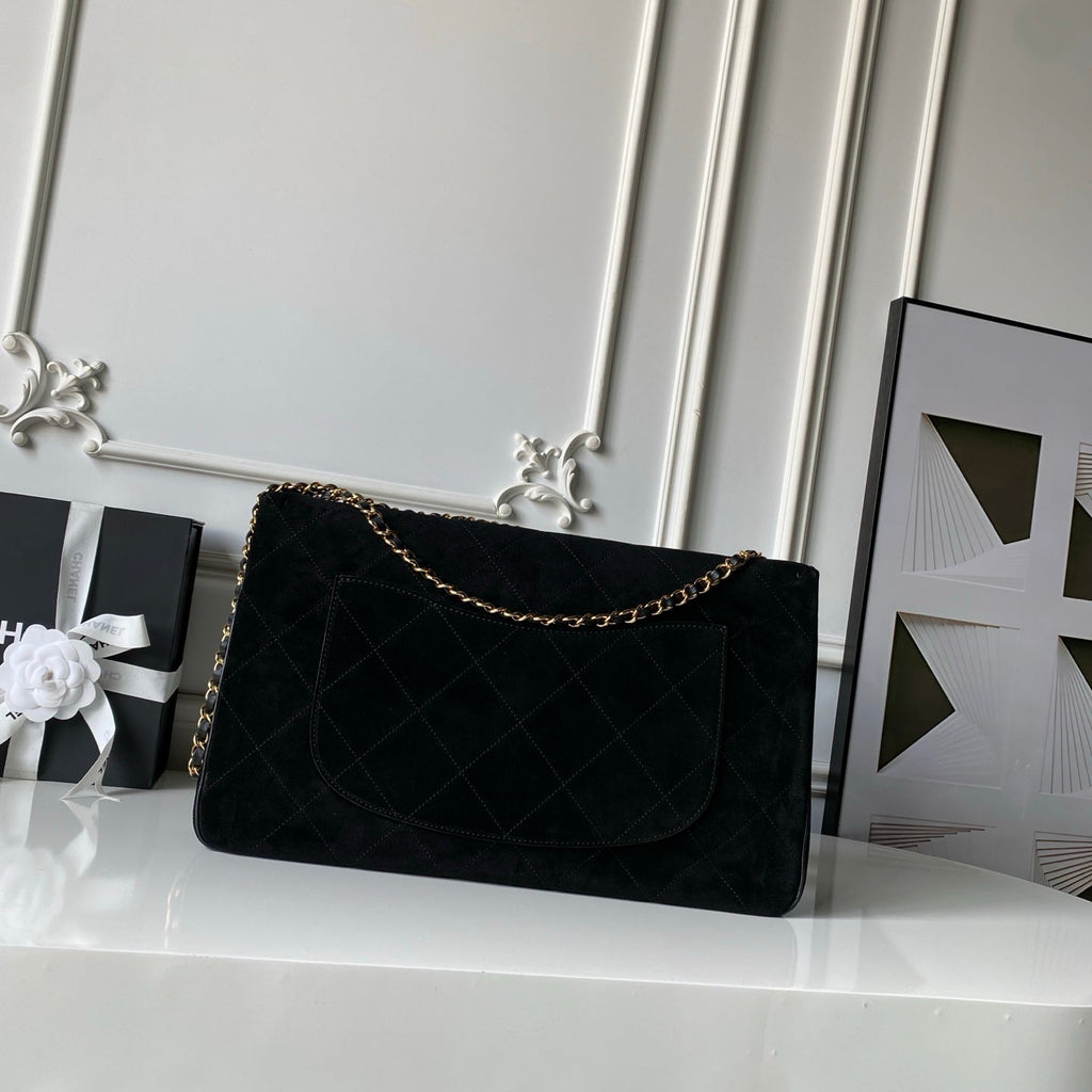 CHANEL 26S CLASSIC FLAP MEDIUM 39 IN BLACK QUILTED SUEDE AND CALFSKIN GOLD HARDWARE