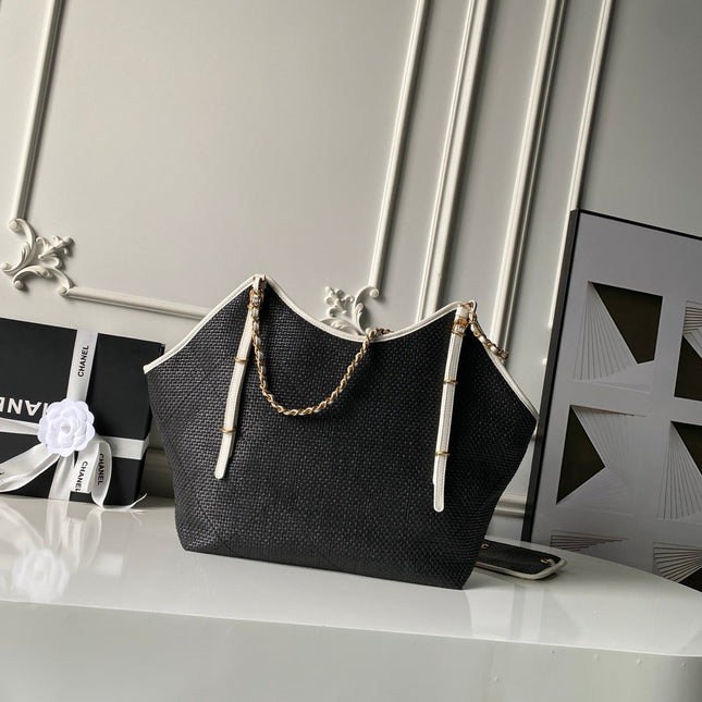 CHANEL 26S MAXI SHOPPING BAG 47 IN BLACK RAFFIA GOLD HARDWARE