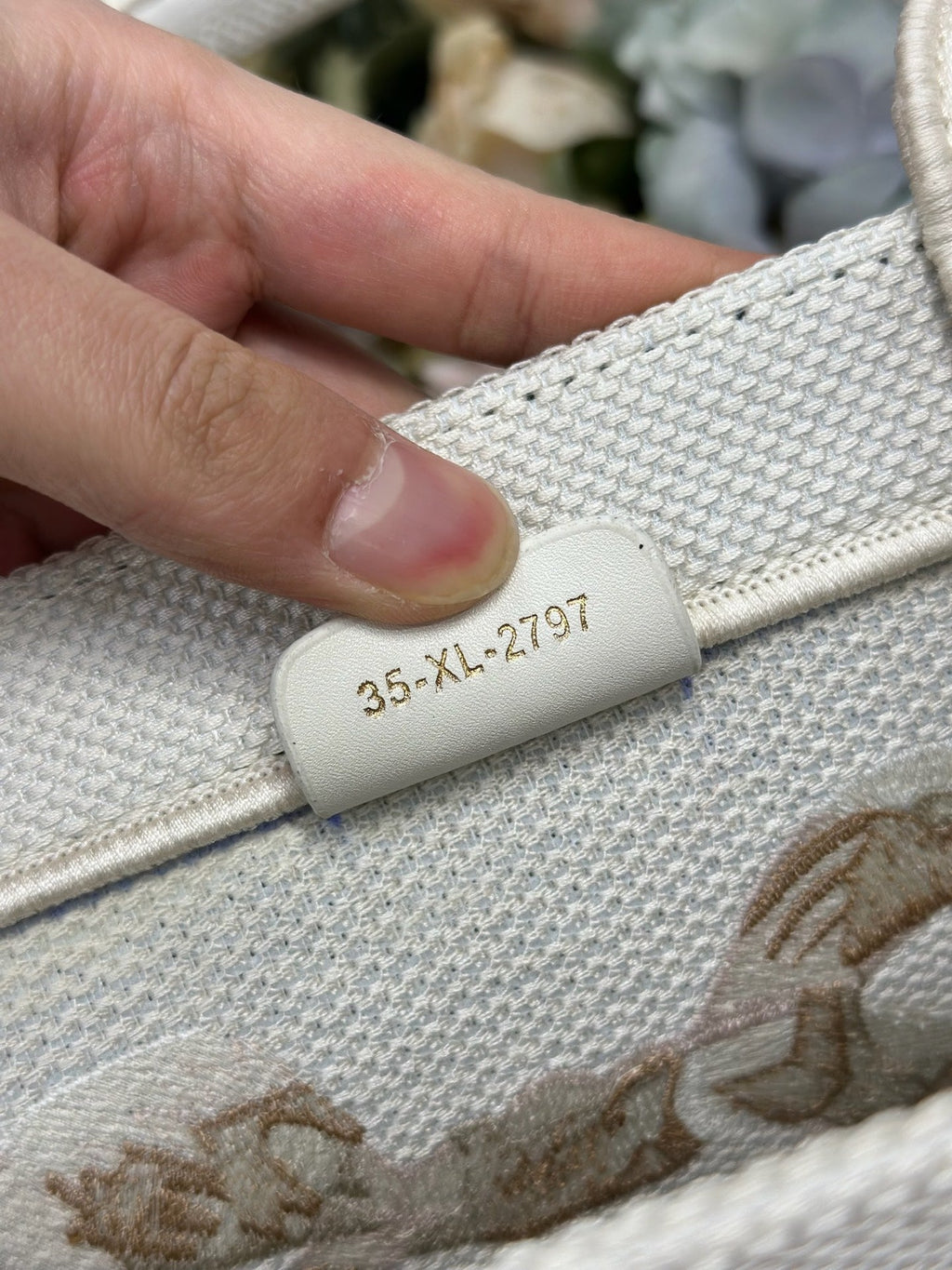 DIOR 26S TOTE BAG 36 IN CREAM BEIGE EMBROIDERED FABRIC