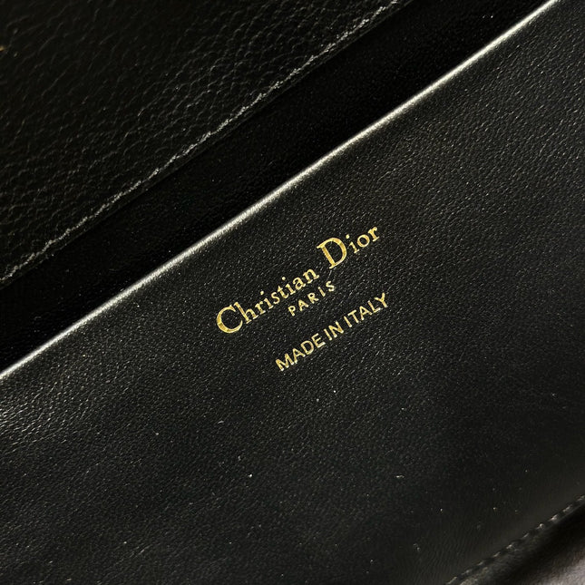 DIOR 26S TOUJOURS BAG 23 IN BLACK GRAINED CALFSKIN