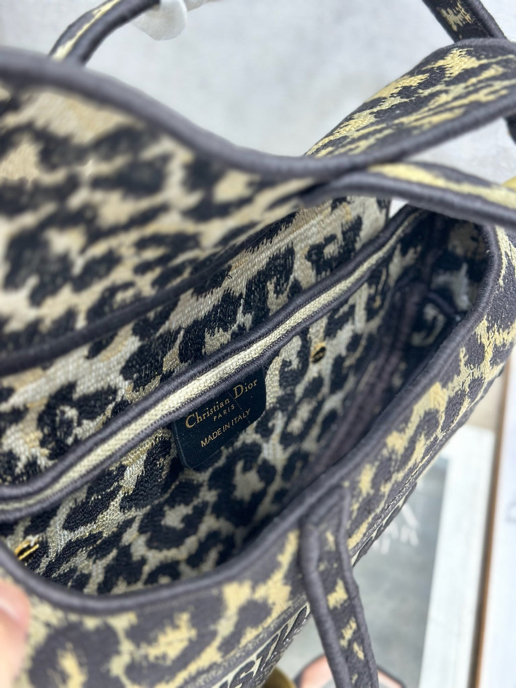 DIOR 26S SADDLE BAG 25 IN BEIGE EOPARD-PRINT JACQUARD