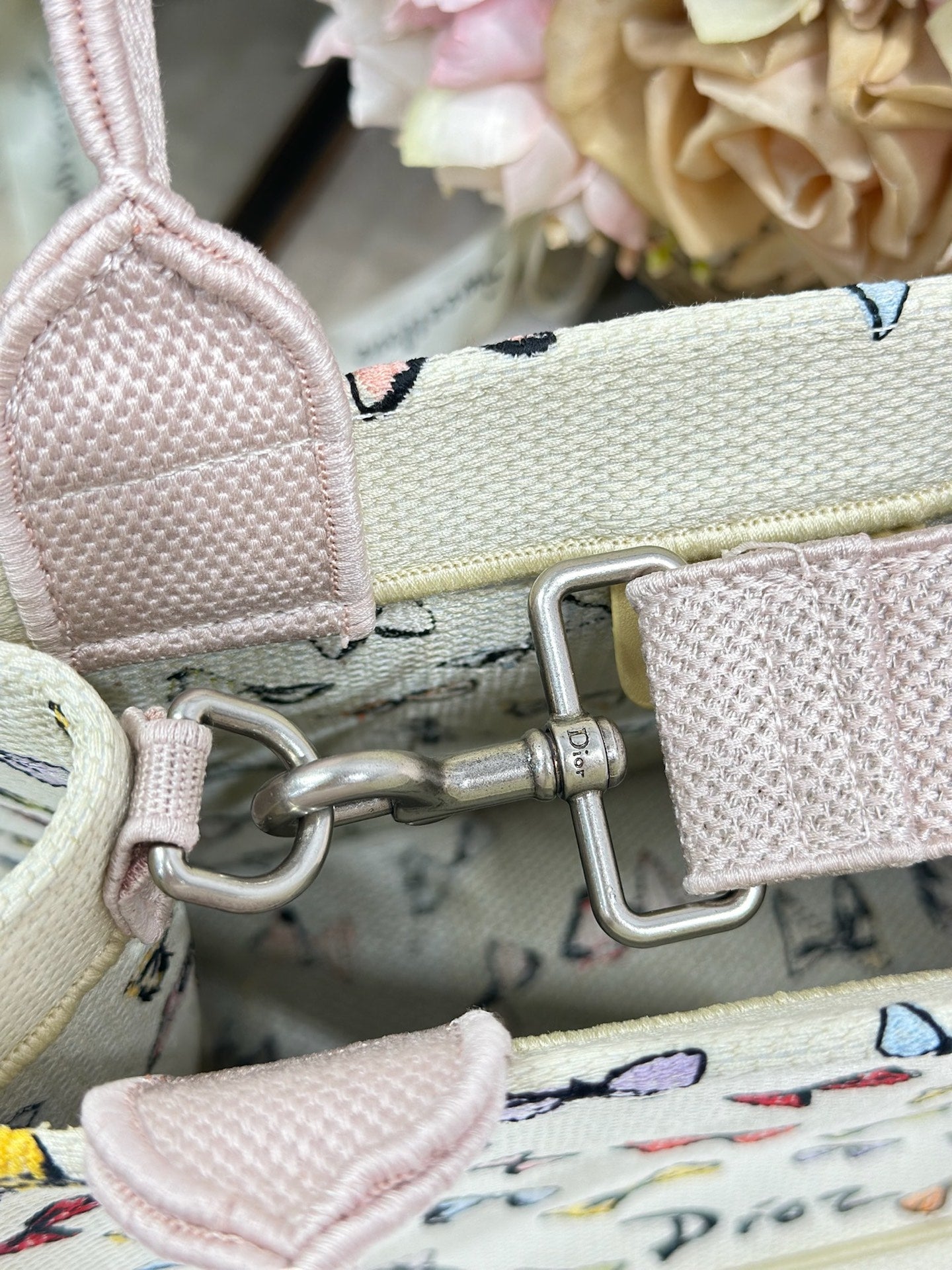 DIOR 26S MINI BOOK TOTE 26 IN BEIGE WHITE BOW PRINT WOVEN FABRIC