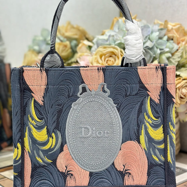 DIOR 26S MINI BOOK TOTE 26 IN MULTICOLOR WOVEN FABRIC