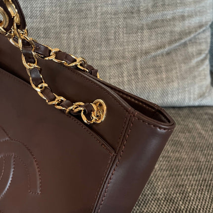 CHANEL 26S FLAP SHOULDER BAG 26 IN DARK BROWN LAMBSKIN GOLD HARDWARE