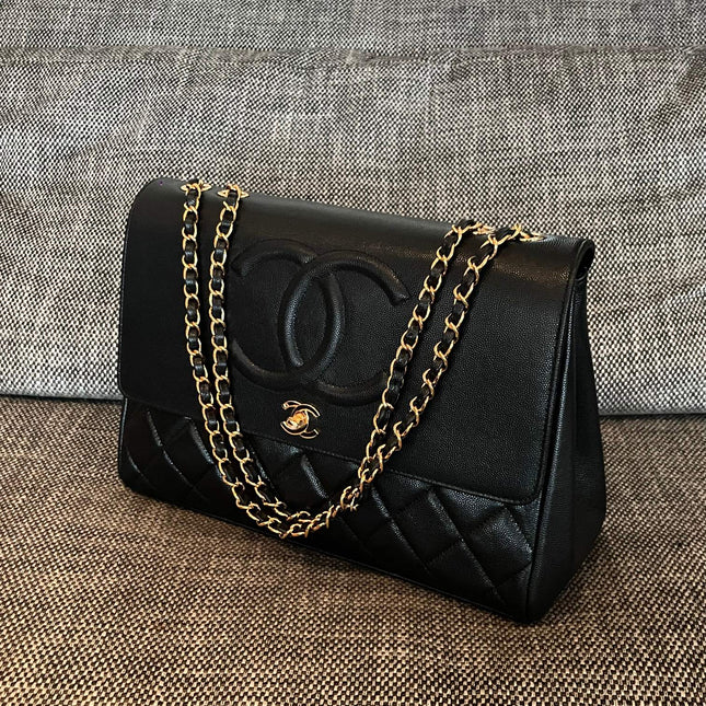 CHANEL 26S LARGE CC LOGO FLAP SHOULDER BAG 33 IN BLACK CAVIAR CALFSKIN GOLD HARDWARE