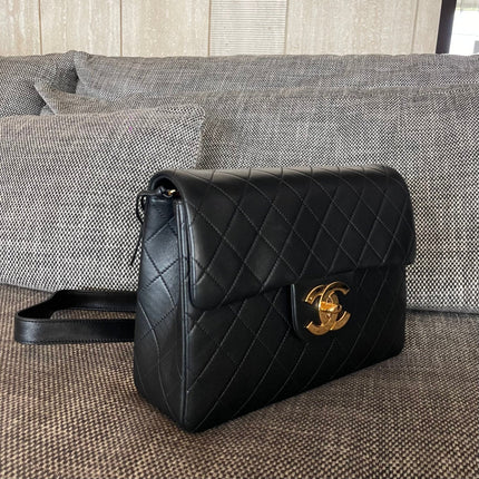 CHANEL 26S QUILTED FLAP BACKPACK 28 IN BLACK LAMBSKIN GOLD HARDWARE