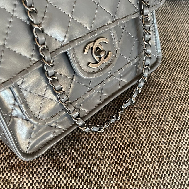 CHANEL 26S CLASSIC FLAP BAG 26 IN GREY CALFSKIN DARK SILVER HARDWARE