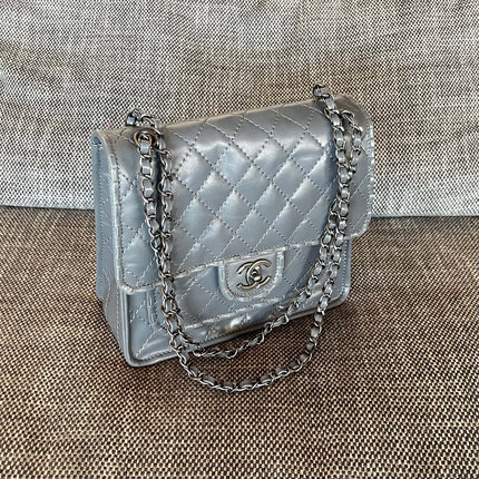 CHANEL 26S CLASSIC FLAP BAG 26 IN GREY CALFSKIN DARK SILVER HARDWARE