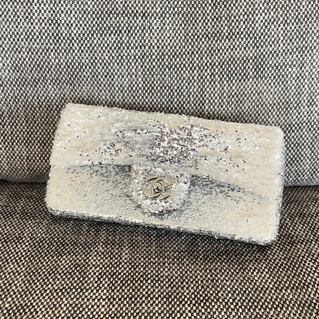 CHANEL 26S SEQUIN WOC 24 IN WHITE SILVER SEQUIN SILVER HARDWARE