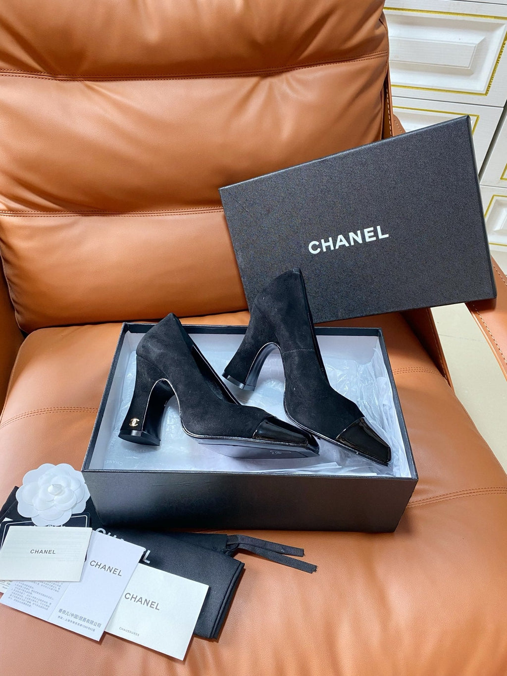 CHANEL 26S HIGH-HEEL 90 MM IN BLACK SUEDE AND LAMBSKIN