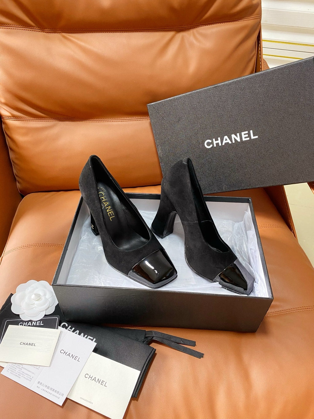 CHANEL 26S HIGH-HEEL 90 MM IN BLACK SUEDE AND LAMBSKIN