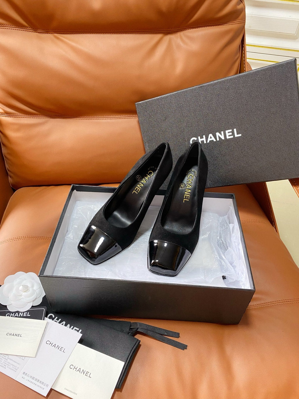 CHANEL 26S HIGH-HEEL 90 MM IN BLACK SUEDE AND LAMBSKIN