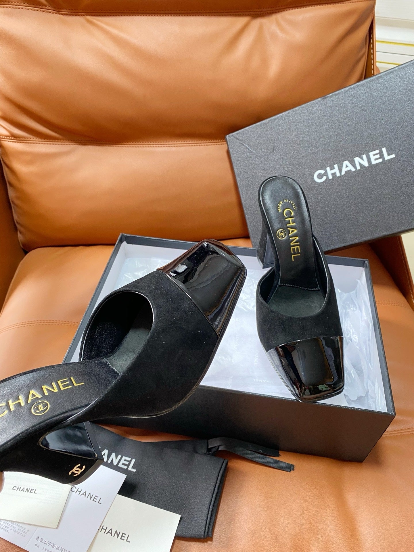 CHANEL 26S HIGH-HEEL MULES 90 MM IN BLACK SUEDE AND LAMBSKIN