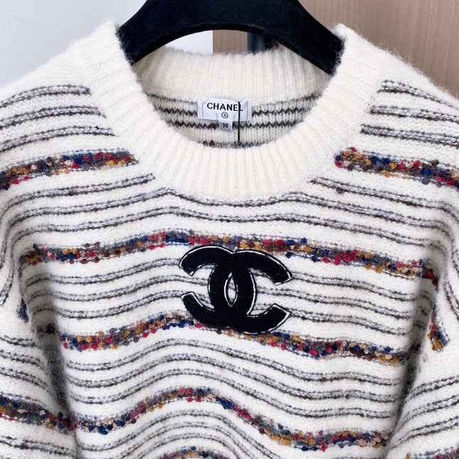 CHANEL 25S LONG-SLEEVE SWEATER 534