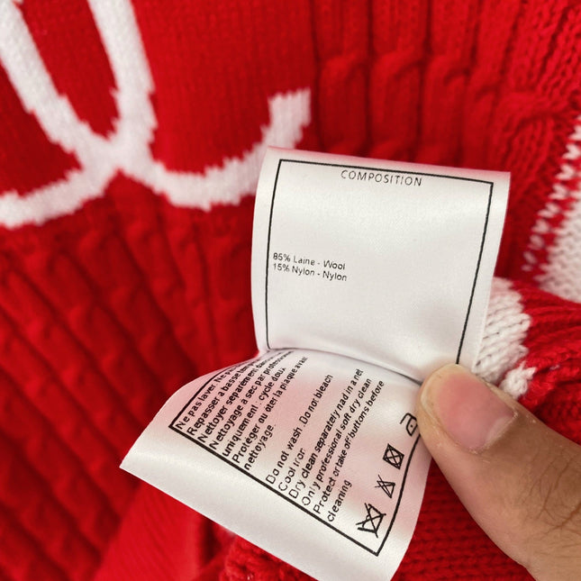 CHANEL 25S SWEATER 542