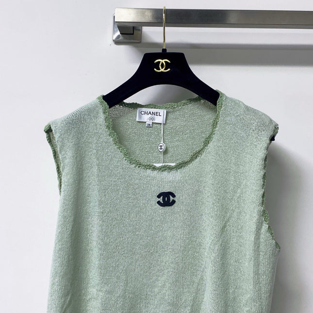 26S TRIM SLEEVELESS KNIT TOP 1642
